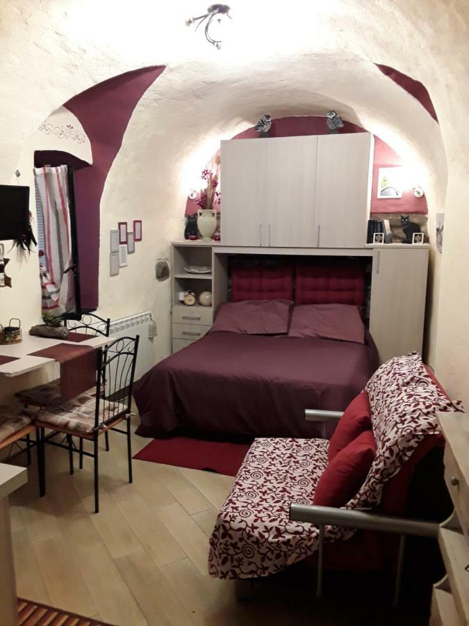 Il Torchio Apartment Dolceacqua Exterior photo